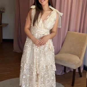 Vestido bordado champagne