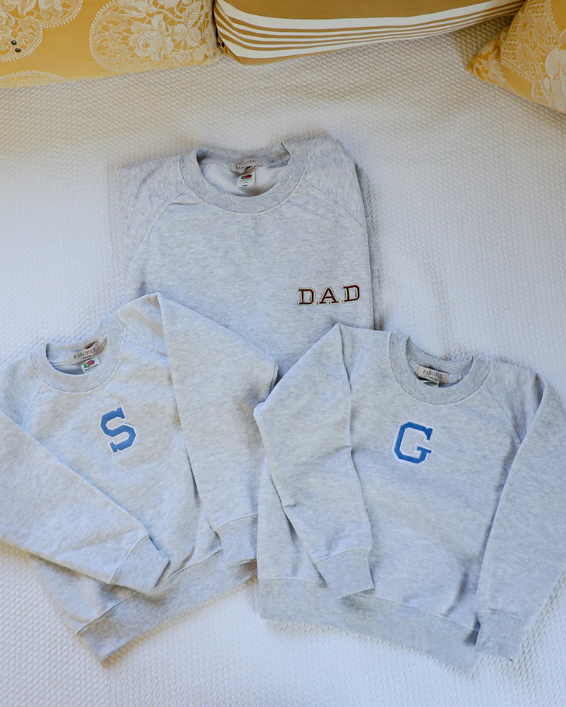 Sudadera personalizada niño inicial grande - Imagen 2